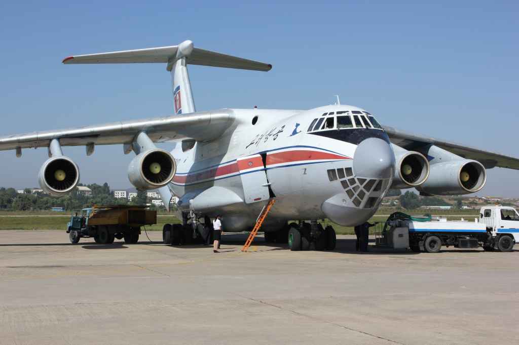 Air Koryo IL-76