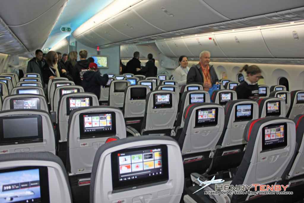Air Canada 787 Dreamliner debut