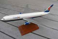 Canadian Airlines International Boeing 767-300 1/100 airline display model Canadian Airlines International Boeing 767-300 1/100 airline display model