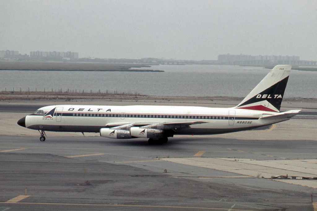 Delta Convair 880 N8809E at New York JFK Airport on September 25, 1973. Slide by Ron Kosys.