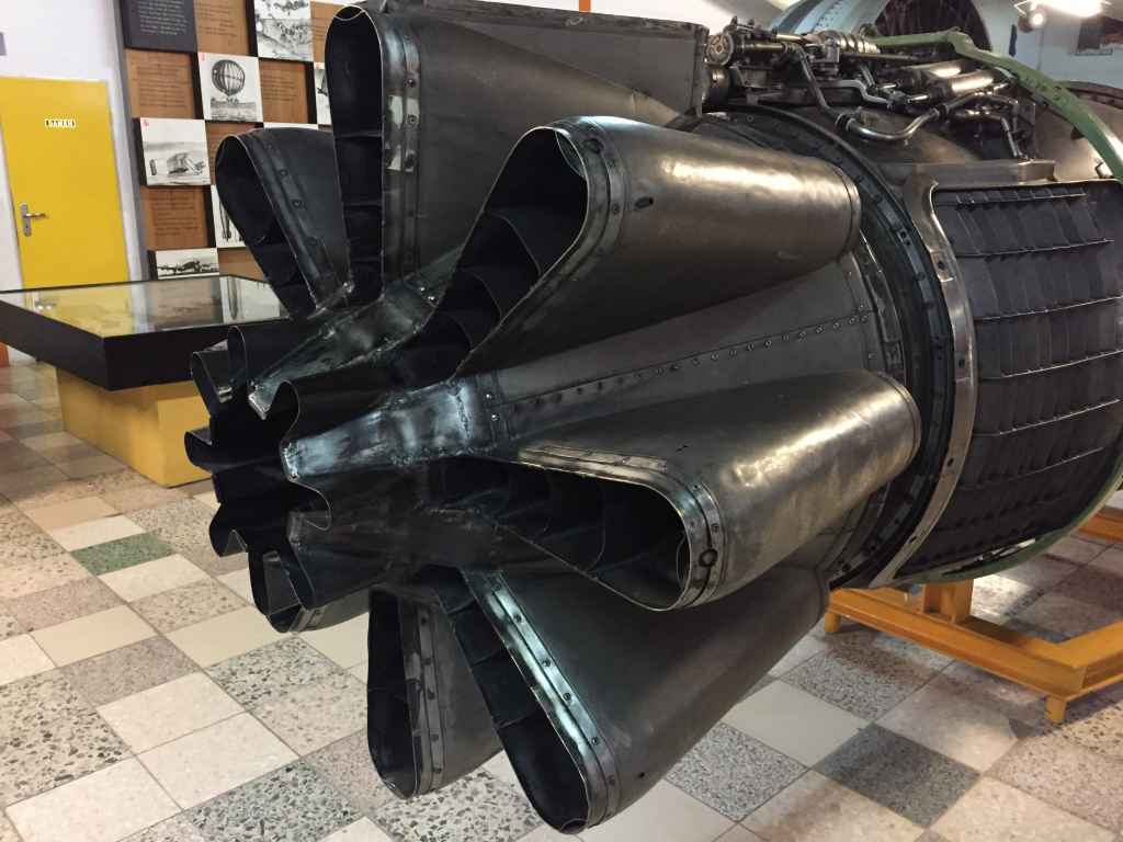 Guess the engine? You should know instantly! This is the daisy petal sound suppressor from a Rolls Royce Conway engine, that powered ealry Boeing 707s, including those delivered to Lufthansa and BOAC. This engine is from a Lufthansa aircraft and is on display at the Hermeskeil aviation museum in Germany.