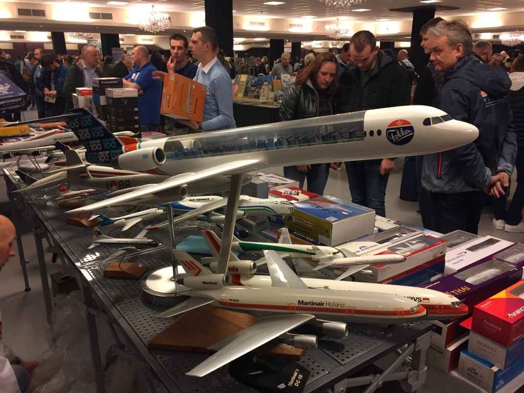 Another view of the large scale Fokker 100 cutaway model from the late 1980s or early 1990s that was the highlight piece on the table of Patrick van Rooijen, the Managing Organizer of the Amsterdam Aviation Fair.