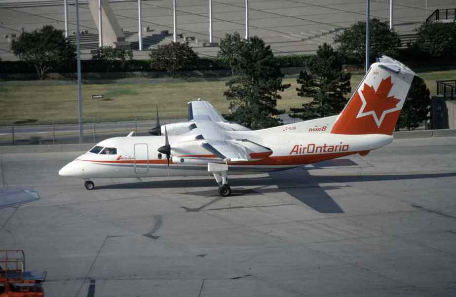 SP4634 Air Ontario DASH8 C-GJIG YYZ 1987