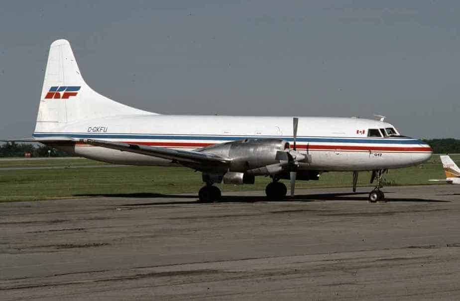 SP4638 Kelowna CV580 C-GKFU YHM June1994