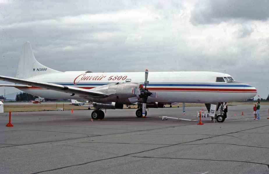 SP4643 Kelowna Flightcraft CV5800 N5800 Aug1993