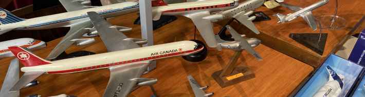 Aircraft Display Models on Offer at the Frankfurt Schwanheim Show November 2019 Ed van Rooijen from Amsterdam brought a fabulous selection of models for sale to the Frankfurt Schwanheim airline show in November 2019, including these interesting models.