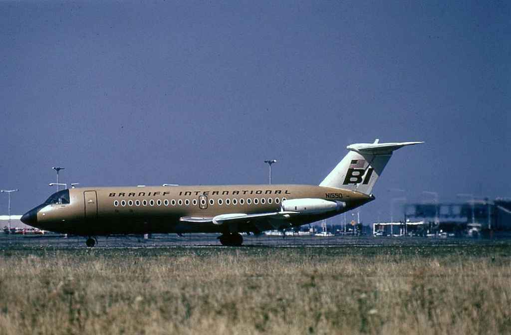 Braniff International BAC One Eleven N1550 1960s