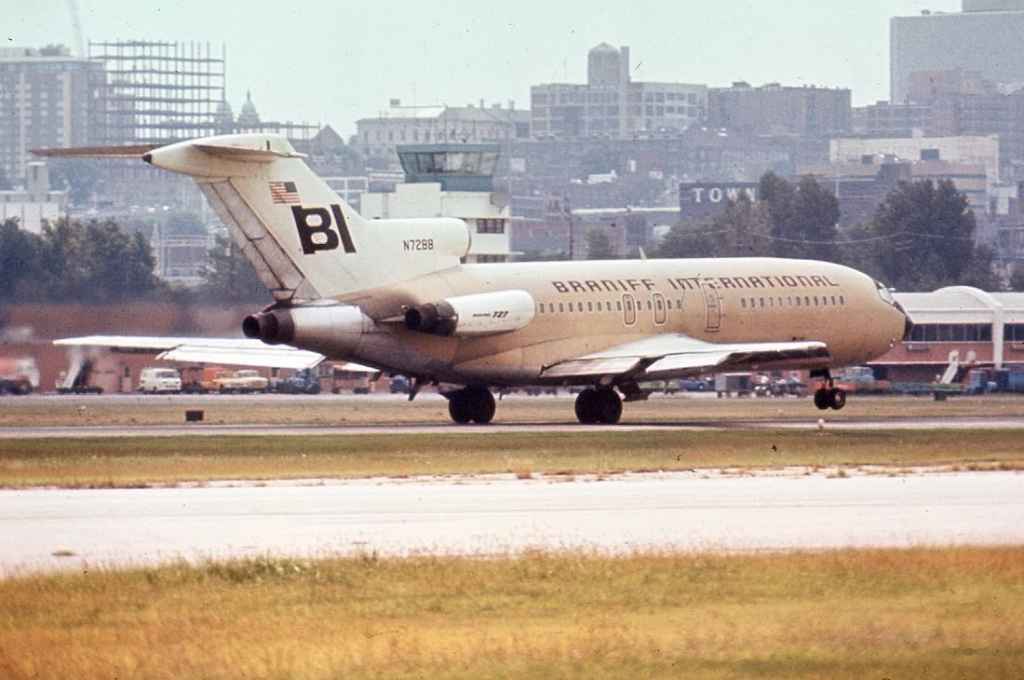 Braniff International Boeing 727 N7288 early 1970s location not known.