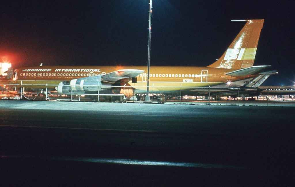 Braniff International Boeing 707-320 N7098 SFO night shot 1971.