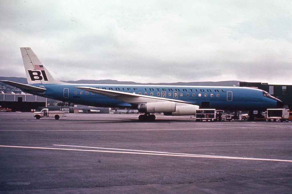 Braniff International DC-8-62 N1804 SFO early 1970s.