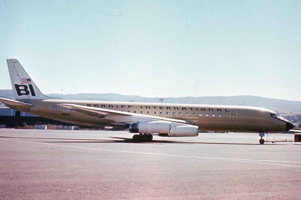 Braniff International DC-8-62 N1806 SFO early 1970s.