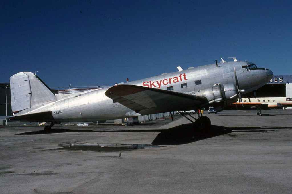 Skycraft DC-3 C-GSCB YUL AUGUST 1987 (Photo by Pierre Langlois)