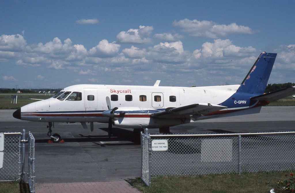 Skycraft EMB110 C-GPRV YOO AUG 1988 (Photo by Russell Brown)