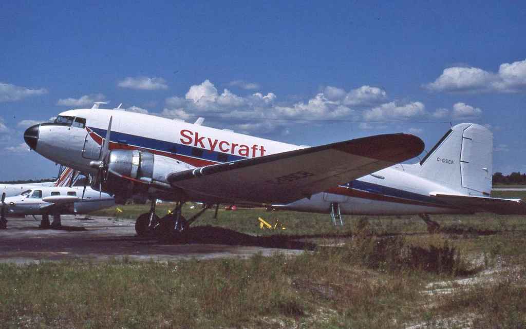 Skycraft DC-3 C-GSCB YOO AUG 1988 (Photo by Dr. John Blatherwick)