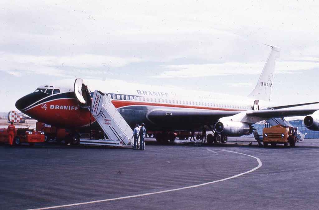 Braniff International Boeing 720 N7078 El Dorado Jet early 1960s.