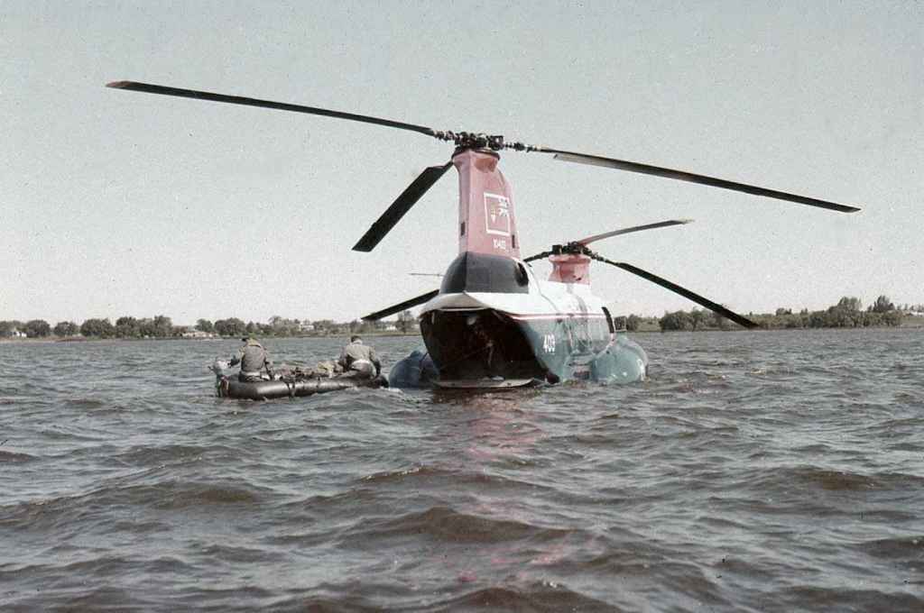 Very rare shot of an RCAF CH113A Labrador 10403 on water taken in the 1960s. (Photo credit: Dr. John Blatherwick)