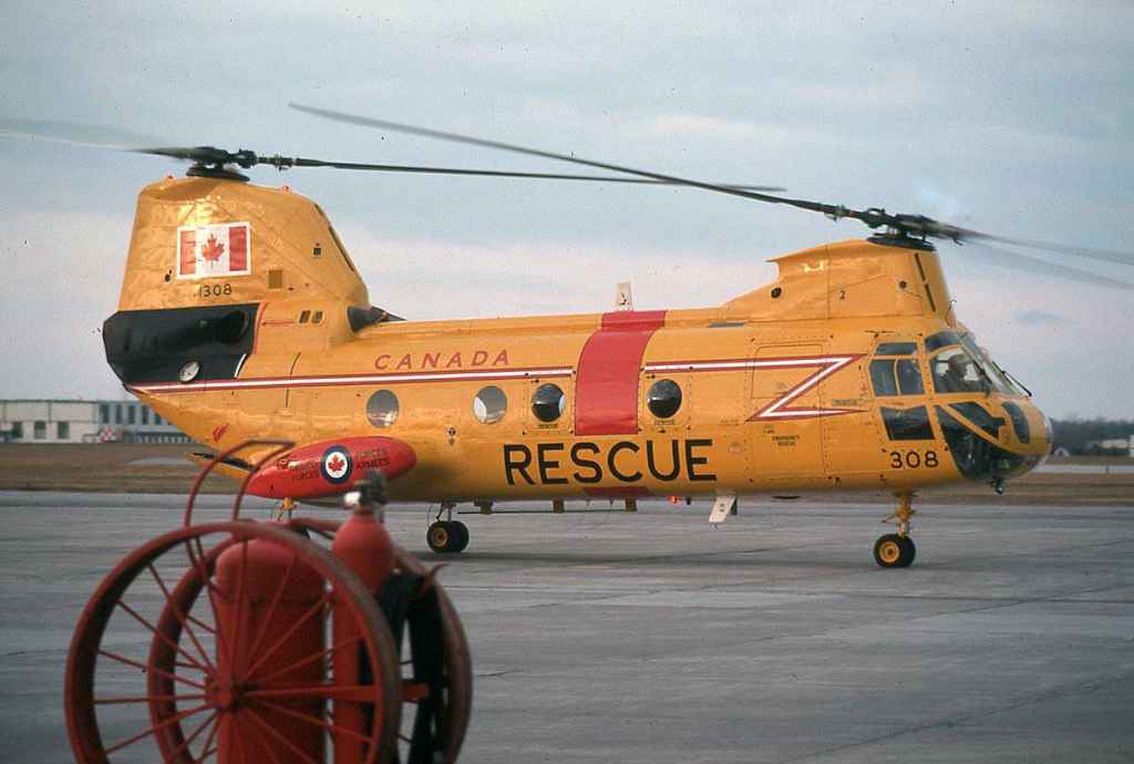 Canadian Armed Forces CH113A Labrador 11308 at CFB Trenton November 1976. (Photo credit: Dr. John Blatherwick)