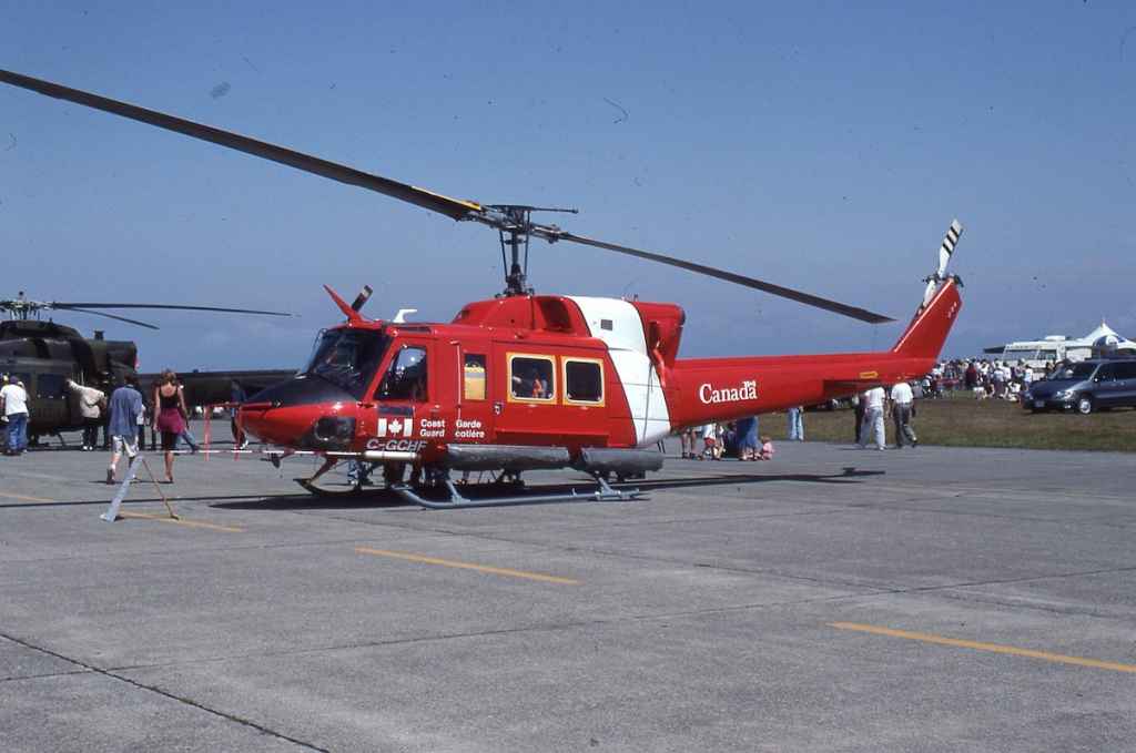 Canadian Coast Guard Bell Twin Huey C-GCHF Abbotsford August 1989.
