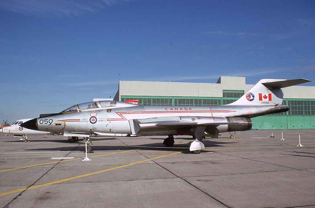 Fabulous bare metal scheme! Canadian Armed Forces CF101 Voodoo 101050 of 425 Squadron at CFB Ottawa Uplands on September 13, 1975.