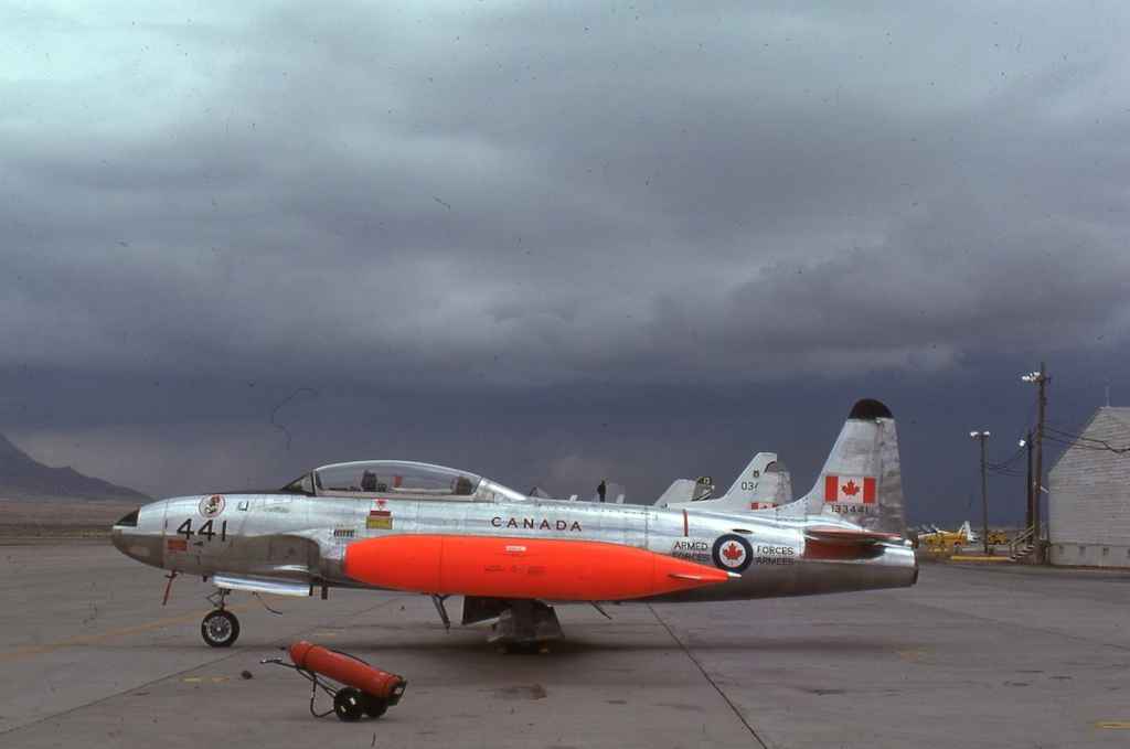 Canadian Armed Forces CT-33 133441 April 1975.