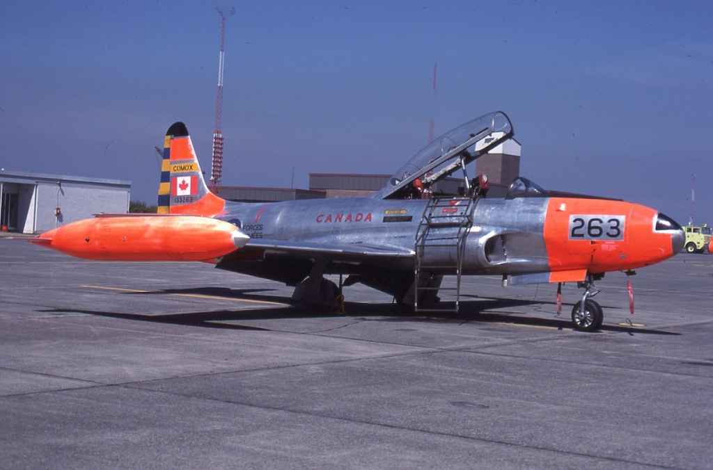 Canadian Armed Forces CT-33 133263 at CFB Comox September 1987.