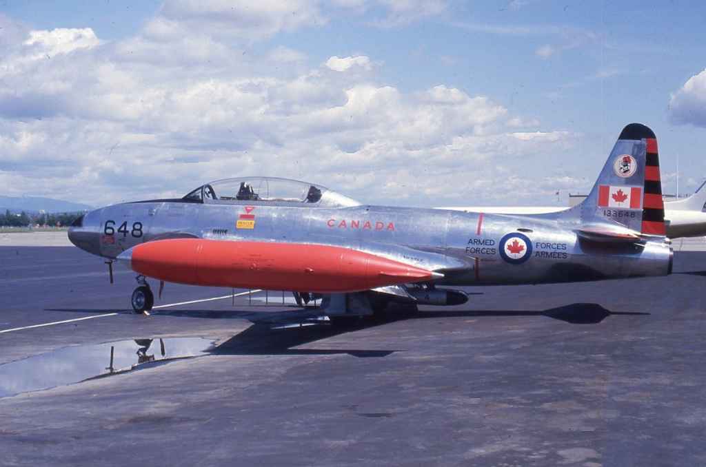 Canadian Armed Forces CT-33 133648 Vancouver July 1985 (Henry Tenby slide).