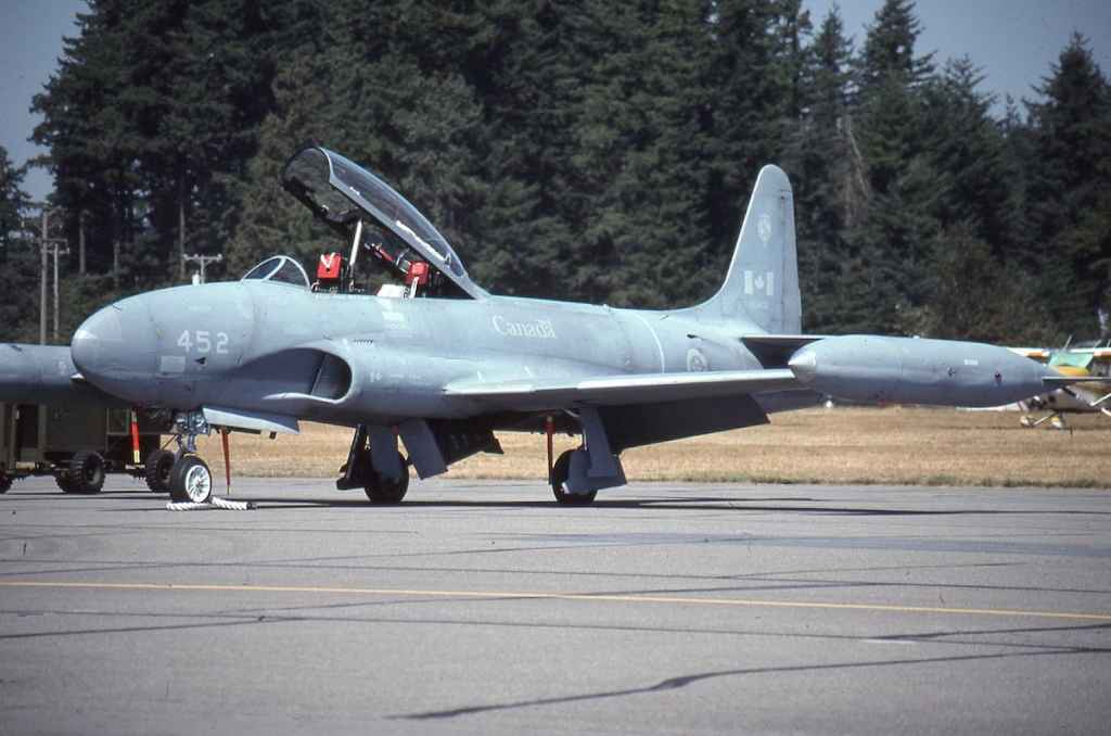 Canadian Armed Forces CT33 133452 Abbotsford August 1996.