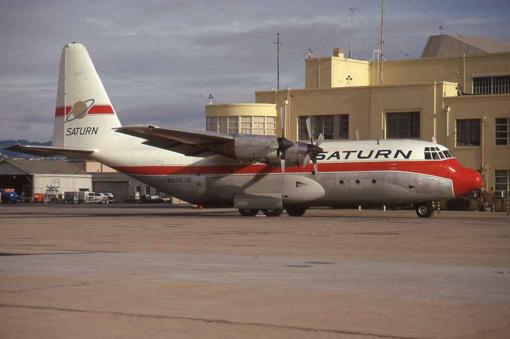 Saturn Airways L100-20 Lockheed Hercules N9263R in June 1972.