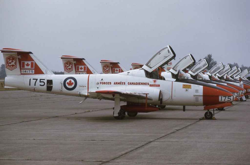Canadian Armed Forces Snowbirds Canadair CL-41 Tutor 114175 at Abbotsford August 1972.