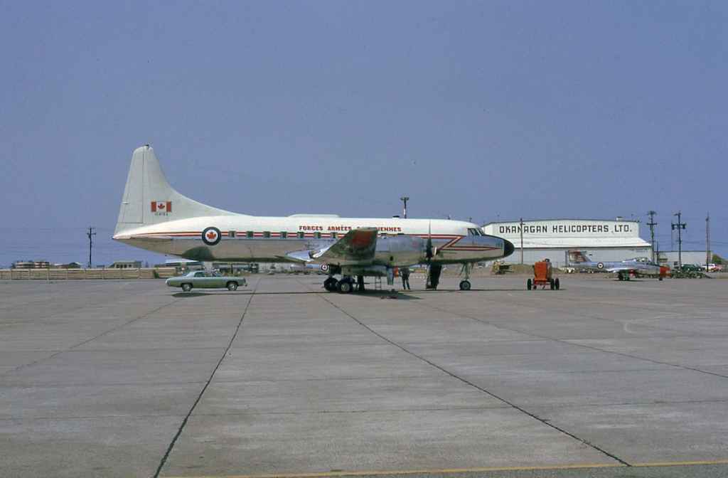 Canadian Armed Forces Canadair CC-109 Cosmopolitan 109152 at Vancouver August 1973.