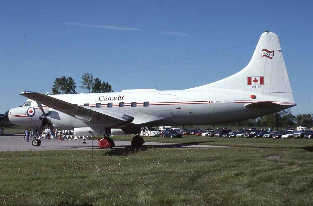 Canadian Armed Forces Canadair CC-109 Cosmopolitan 109151 25th anniversary sticker last aircraft in service at London June 1994.
