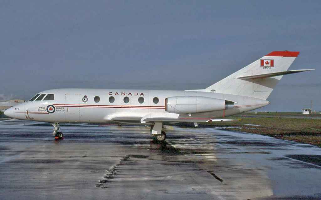 Canadian Armed Forces Falcon 117502 at YVR February 1983 (Henry Tenby slide).