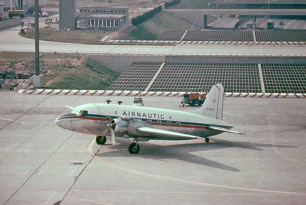 Airnautic Vickers Viking F-BIPT at Paris Orly circa early 1960s.