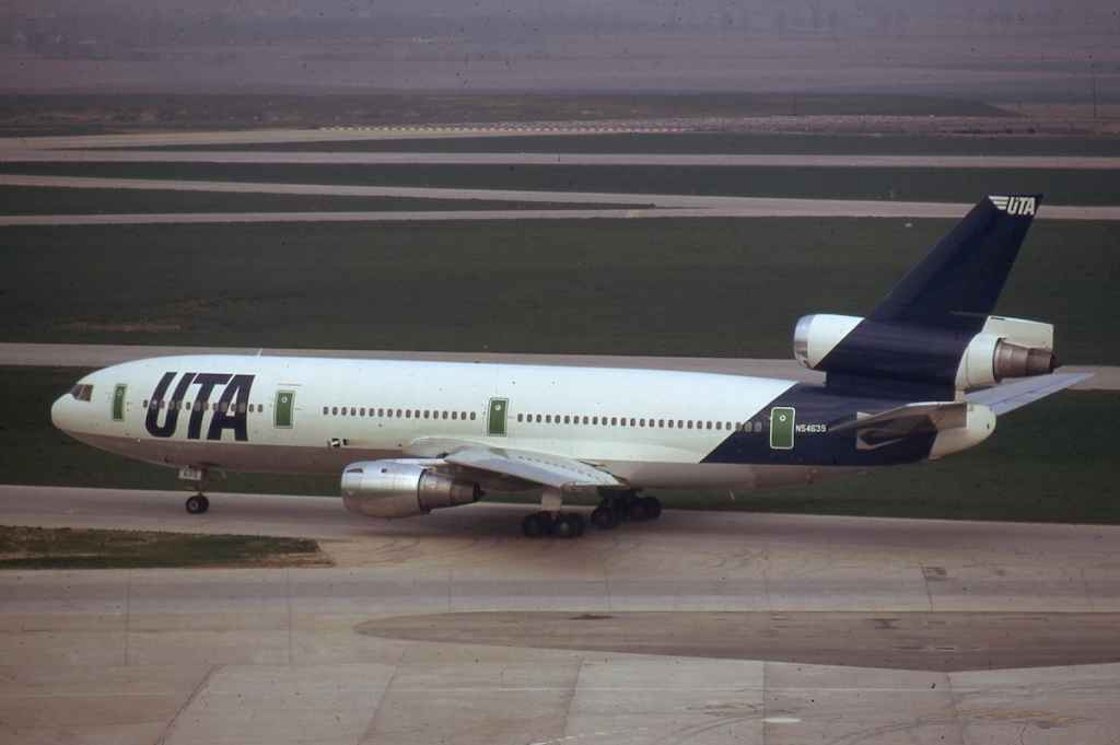 UTA DC-10 N54639 at Paris Orly early 1970s.