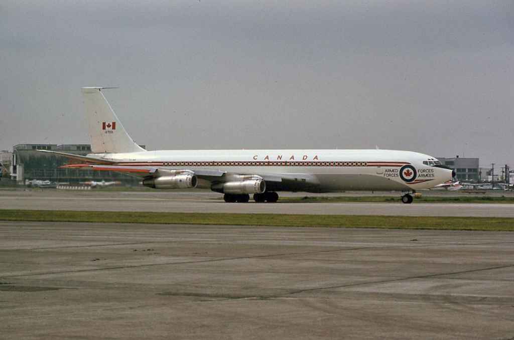 Canadian Armed Forces Boeing 707 CC-137 13703 at Vancouver June 1974.