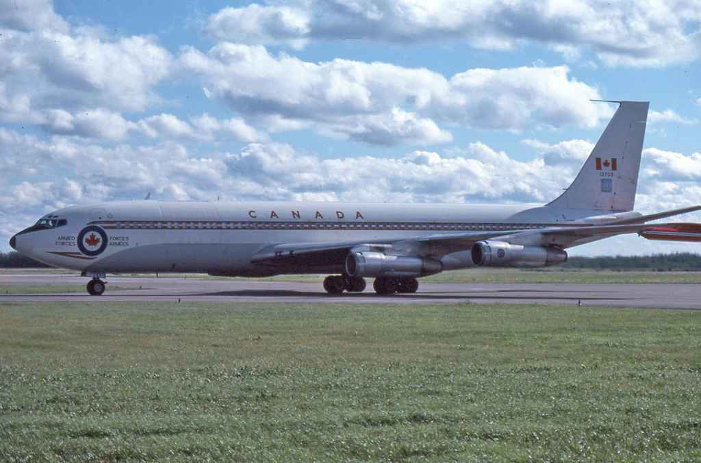 Canadian Armed Forces Boeing 707 CC-137 13703 at Edmonton July 1977.