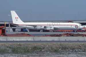 Canadian Armed Forces Boeing 707 CC-137 13704 at Vancouver June 1982 (Henry Tenby slide).
