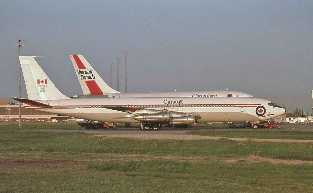 Canadian Armed Forces Boeing 707 CC-137 13701 at Vancouver May 1990.