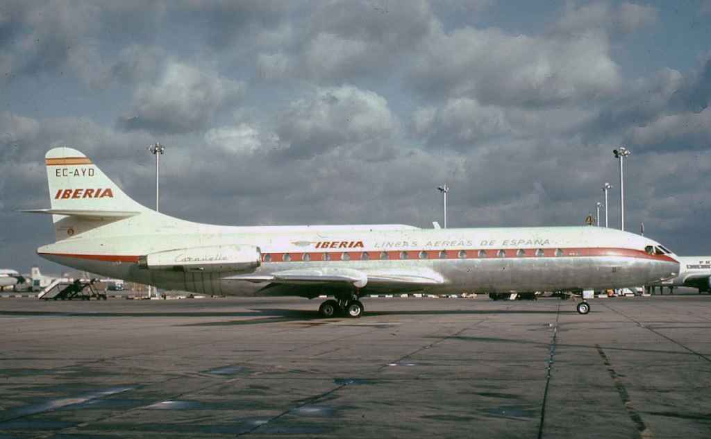 IBERIA Se210 Caravelle EC-AYD at London Heathrow circa late 1960s.