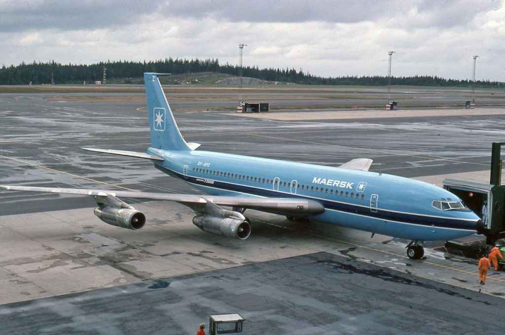 Maersk Boeing 720 OY-APZ at Copenhagen July 1978.