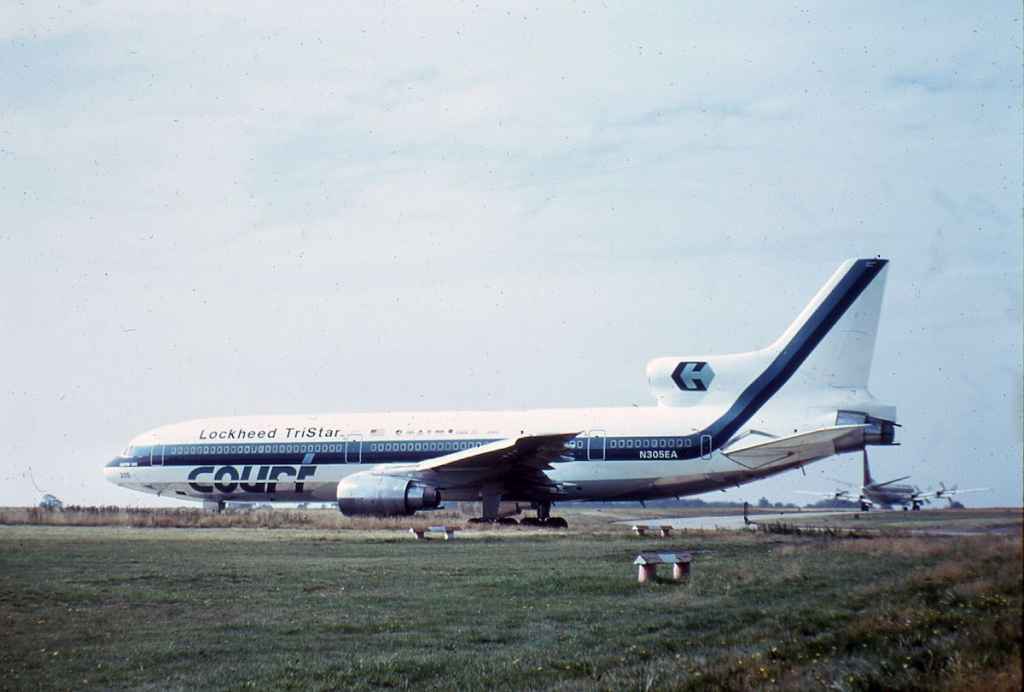 Court Line L-1011 N305EA demonstration with Eastern Airlines aircraft May 1973.