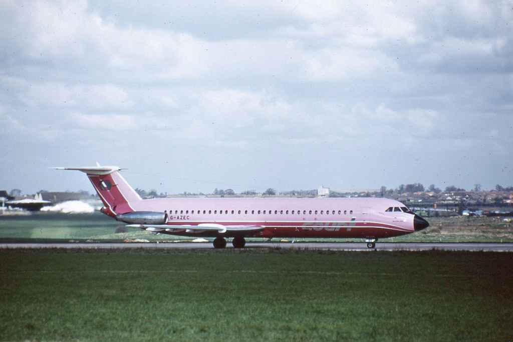 Court Line BAC One Eleven G-AZEC circa 1972.