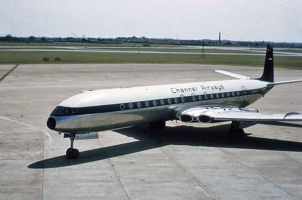 Channel Airways Comet 3 G-APYC former Olympic Airways circa late 1960s location not known.