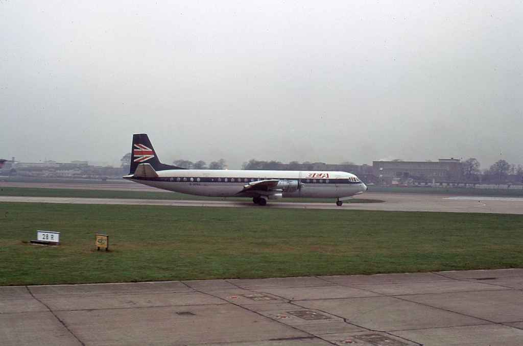 BEA pax Vanguard G-APEU Heathrow September 1973.