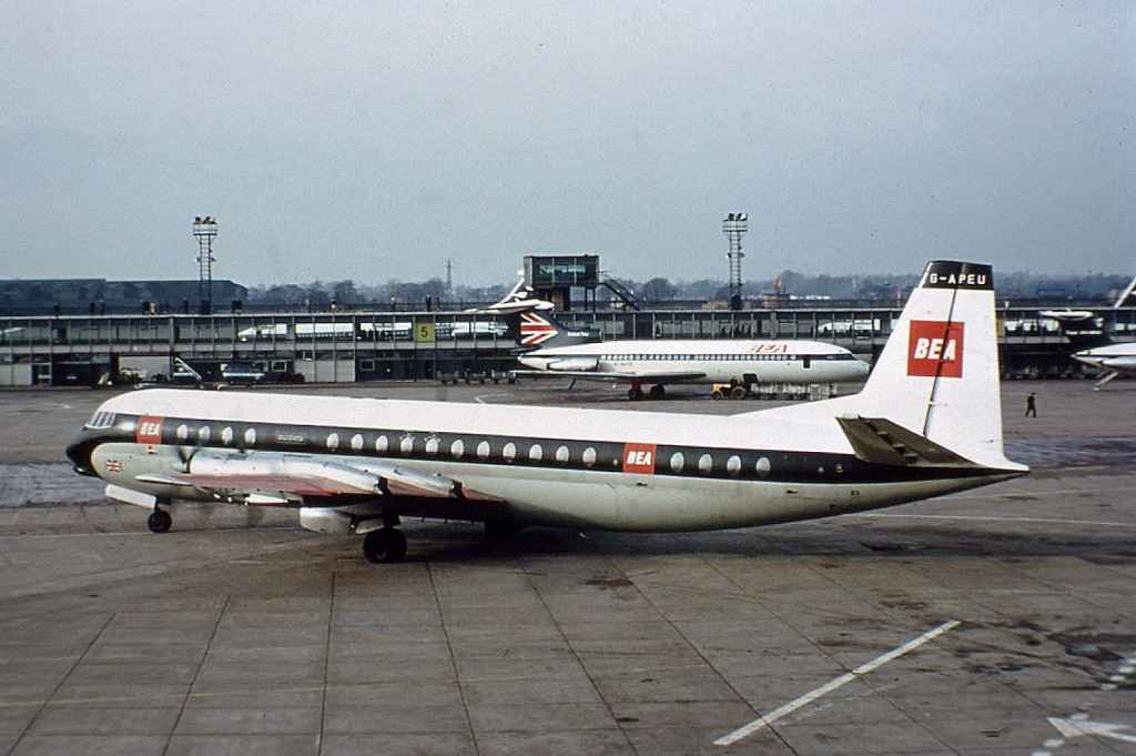 BEA pax Vanguard G-APEU March 1970.