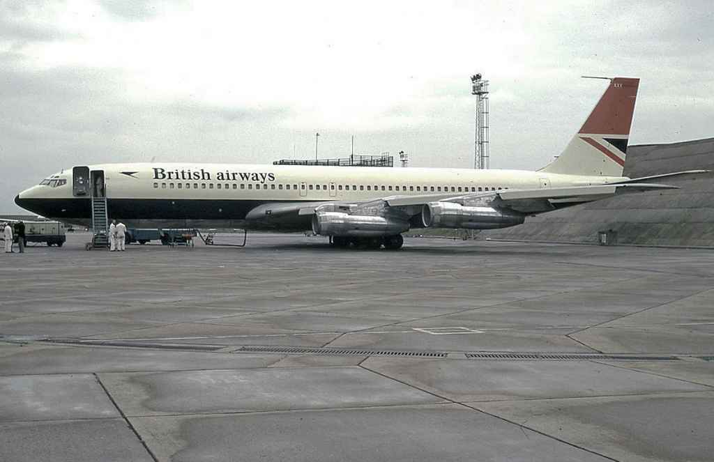British Airways 707-336 G-AXXY Heathrow circa 1973