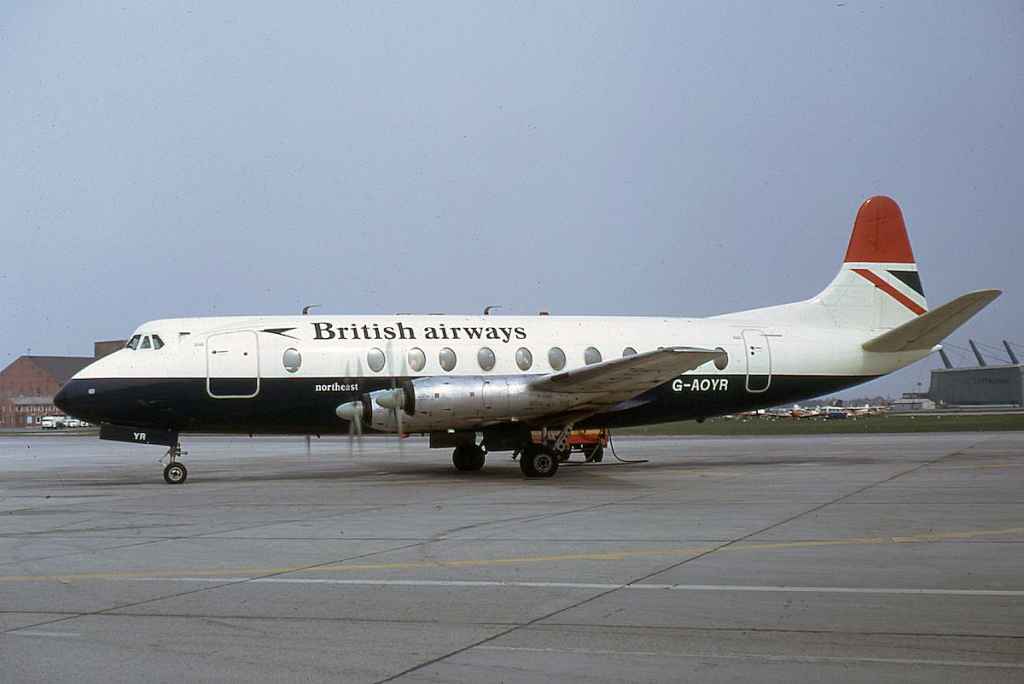 Northeast British Airways Viscount G-AOYR FRA circa 1974