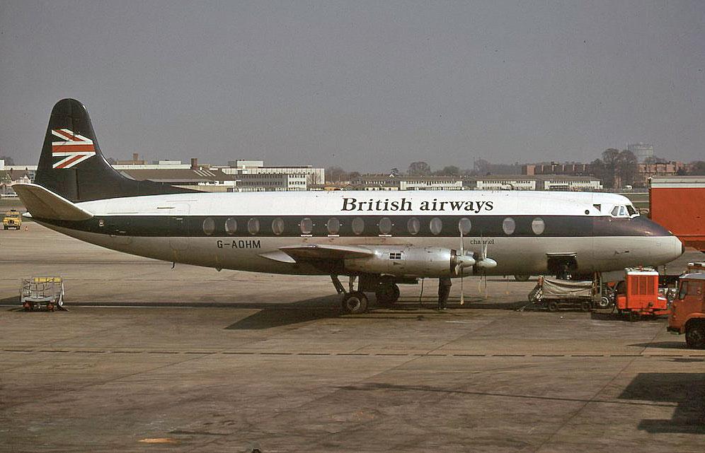 British Airways Viscount G-AOHM Heathrow 1973
