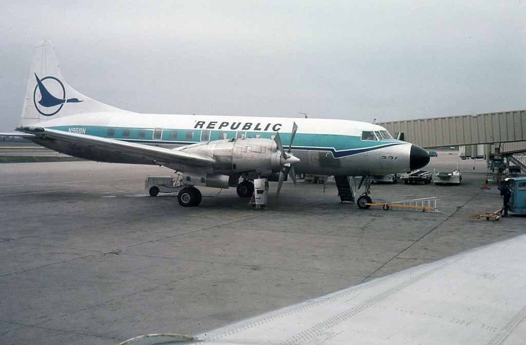 Republic Convair 580 N968N DTW APRIL1980