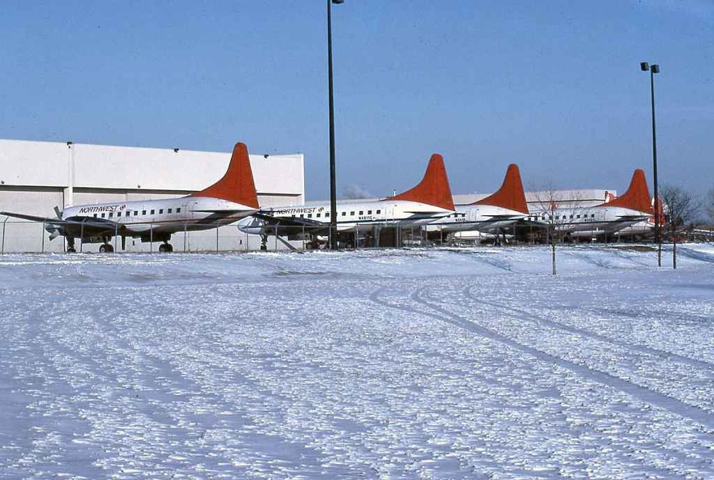 Northwest Convair 580 fleet MSP DEC 1986 at rest during a weekend.